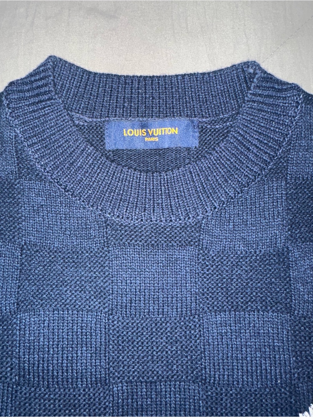 Louis Vuitton Damier Sweater - Picture 6 of 10